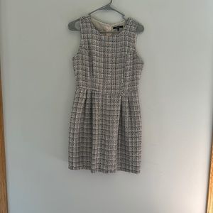 Black and white dress - Size: medium